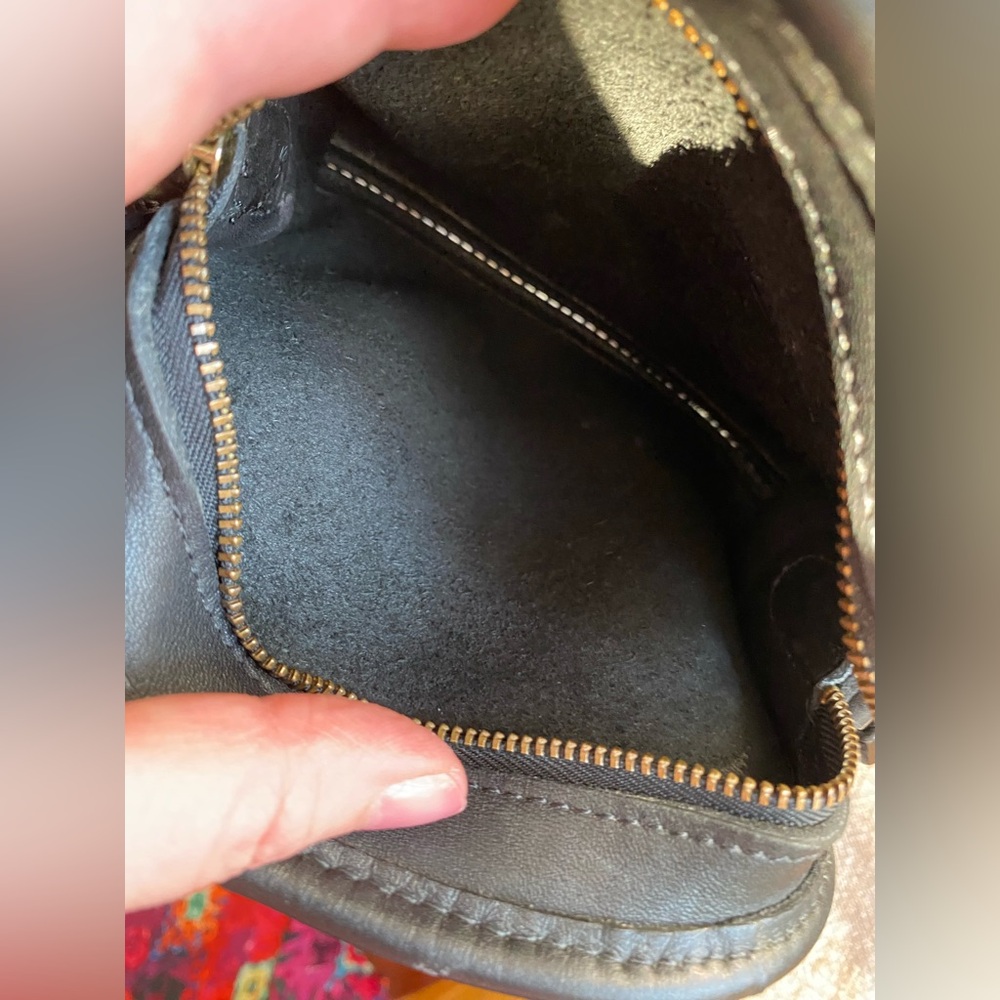 Vintage ‘99 COACH Abbie Black Leather Crossbody Bag Style No L9V-9017 - Picture 13 of 16